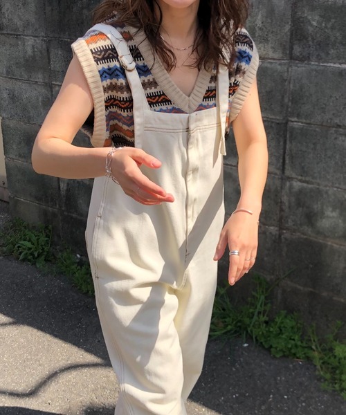 wee9s(ウィークス)の「vintage nordic short vest / ヴィンテージライクノルディック柄ショートニットベスト(ベスト・レディース・ベージュ・FREE)」の9枚目の写真