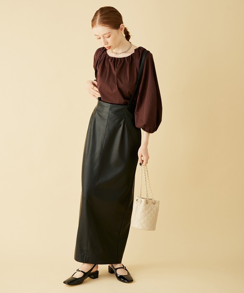 MADEMOISELLE ROPE'（マドモアゼル ロペ）の「<春まで使える>ボリュームスリーブプルオーバー（Tシャツ/カットソー・レディース・ブラック/ホワイト/ダークブラウン・38）」の6枚目の写真