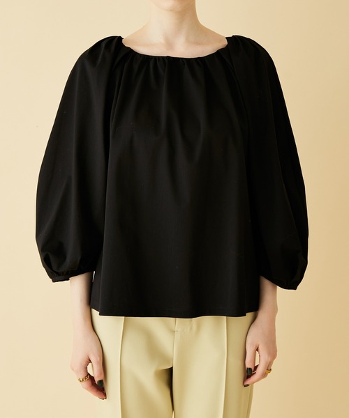 MADEMOISELLE ROPE'（マドモアゼル ロペ）の「<春まで使える>ボリュームスリーブプルオーバー（Tシャツ/カットソー・レディース・ブラック/ホワイト/ダークブラウン・38）」の10枚目の写真