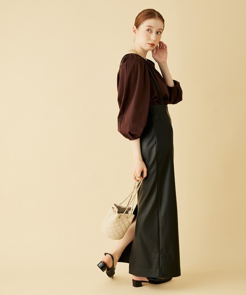 MADEMOISELLE ROPE'（マドモアゼル ロペ）の「<春まで使える>ボリュームスリーブプルオーバー（Tシャツ/カットソー・レディース・ブラック/ホワイト/ダークブラウン・38）」の20枚目の写真