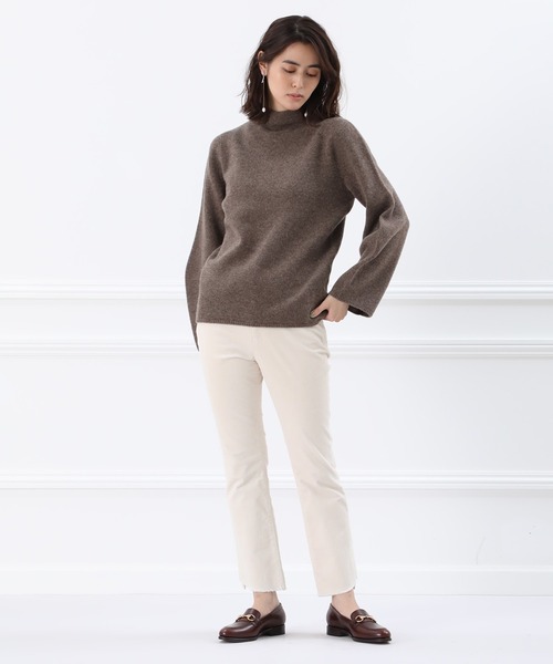 YVON（イヴォン）の「《YVON》ホールガーメント(R)ハイネックニット（ニット/セーター・レディース・ブラウン/モカ・9号）」の11枚目の写真