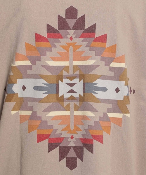 PENDLETON（ペンドルトン）の「【PENDLETON(ペンドルトン)】別注バックプリントスウェット（スウェット・メンズ・ブラック/ベージュ/ネイビー/アイボリー・MEDIUM/LARGE）」の20枚目の写真