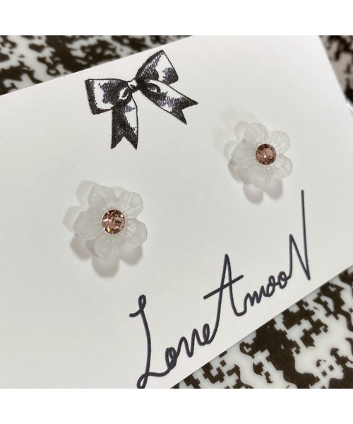 tone（トーン）の「【LoveAmooN】frost flower vintagerose(MA)（ピアス（両耳用）・レディース・シルバー・FREE）」の4枚目の写真
