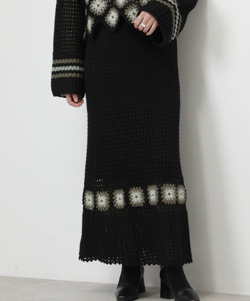 ROSE BUD（ローズバッド）の「クロシェスカート（スカート・レディース・ブラック/ブルー・ONE SIZE）」の2枚目の写真