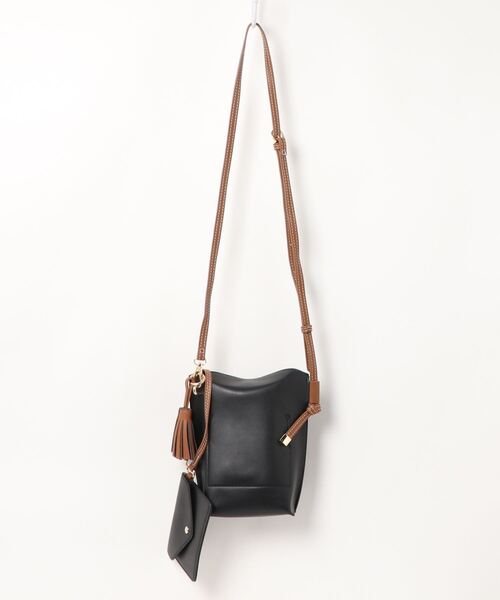 DRWCYS（ドロシーズ）の「ミニショルダーBAG（ショルダーバッグ・レディース・レッド/グリーン/ブラック・FREE）」の11枚目の写真