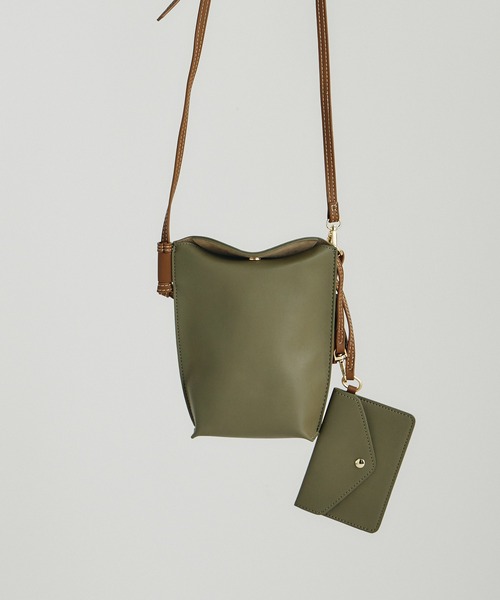 DRWCYS（ドロシーズ）の「ミニショルダーBAG（ショルダーバッグ・レディース・レッド/グリーン/ブラック・FREE）」の1枚目の写真