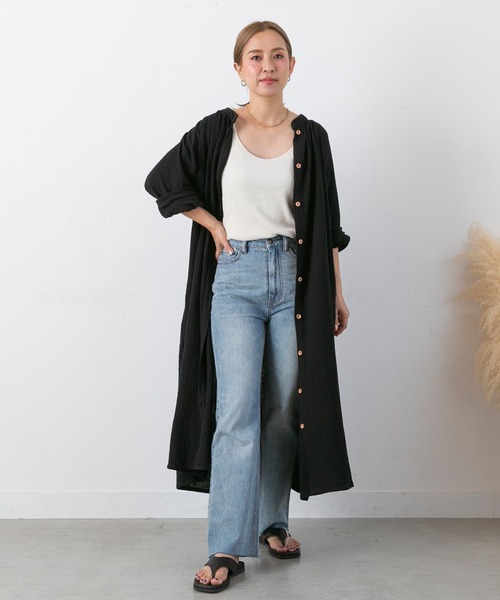 PICHI(ピイチ)の「2wayガーゼロングシャツワンピース(シャツワンピース・レディース・ベージュ/ラベンダー/モカ/チャコール/ブラック・LONG/REGULAR)」の20枚目の写真