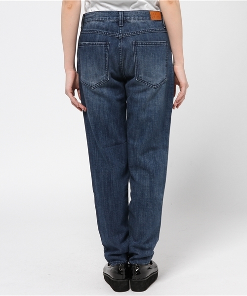 WHO'S WHO gallery（フーズフーギャラリー）の「クラッシュデニムスキニー（デニムパンツ・レディース・ブルー・MEDIUM/SMALL）」の4枚目の写真