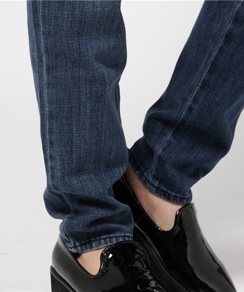 WHO'S WHO gallery（フーズフーギャラリー）の「クラッシュデニムスキニー（デニムパンツ・レディース・ブルー・MEDIUM/SMALL）」の9枚目の写真