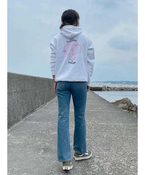 Vicente（ヴィセンテ）の「The future is yours sweat（スウェット・レディース・ホワイト/ブラック/グレー・FREE）」の13枚目の写真