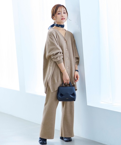 KOBE LETTUCE（コウベレタス）の「Vネックポンチョニットカーディガン（カーディガン/ボレロ・レディース・ブラック/モカ/ライトベージュ・FREE）」の13枚目の写真