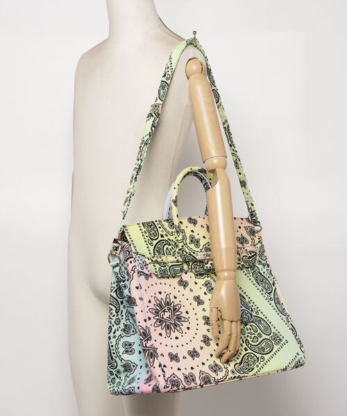 B'2nd（ビーセカンド）の「FKYB（エフケーワイビー）/Paisley bag ビッグサイズ（トートバッグ・メンズ・ブラック/その他/ホワイト・FREE）」の7枚目の写真