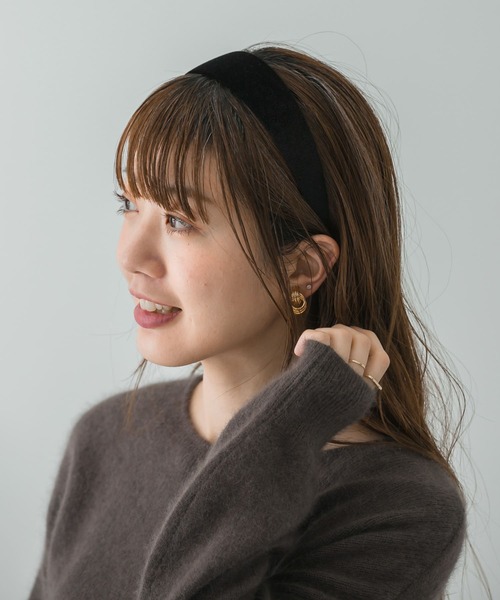 URBAN RESEARCH Sonny Label(アーバンリサーチサニーレーベル)の「ワイドベロアカチューシャ(カチューシャ・レディース・ブラック/キャメル・ONE)」の2枚目の写真