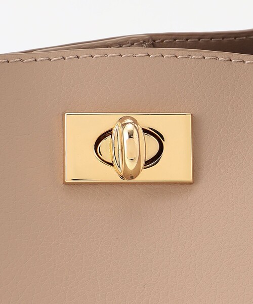 ANY SIS（エニィスィス）の「メタルポイントシンプリー トートバッグ（トートバッグ・レディース・ブラック系/ベージュ系/アイボリー系・2）」の17枚目の写真