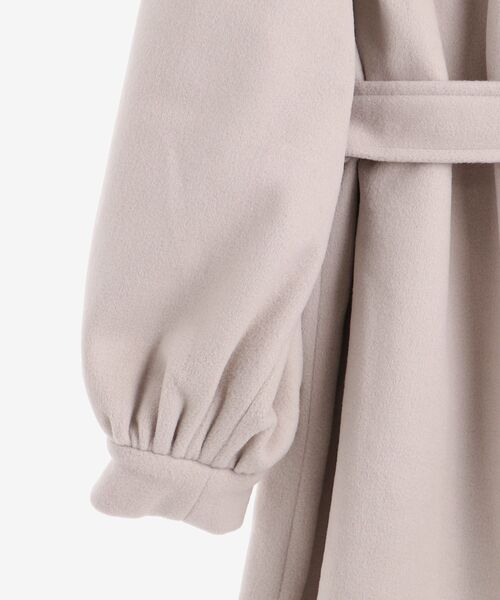 MAJESTIC LEGON(マジェスティックレゴン)の「ボリュームスリーブステンコート(ステンカラーコート・レディース・アイボリー/モカ・MEDIUM/SMALL)」の13枚目の写真