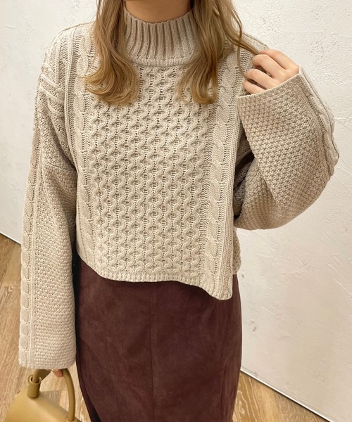 apres jour clair(アプレジュールクレア)の「【apres jour clair】【SETUP可能】ハイネックケーブルショートニット(ニット/セーター・レディース・ブラウン系その他/ライトベージュ・フリー/X-LARGE)」の5枚目の写真