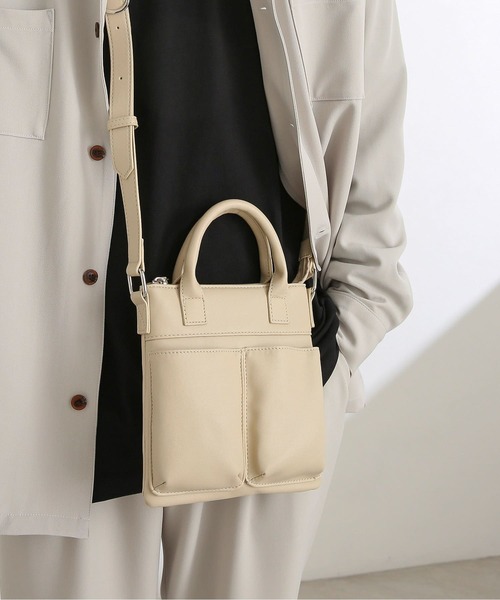 SENSE OF PLACE by URBAN RESEARCH（センスオブプレイスバイアーバンリサーチ）の「ヘルメットミニショルダーバッグ（ショルダーバッグ・メンズ・ブラック/ライトベージュ・ONE）」の10枚目の写真