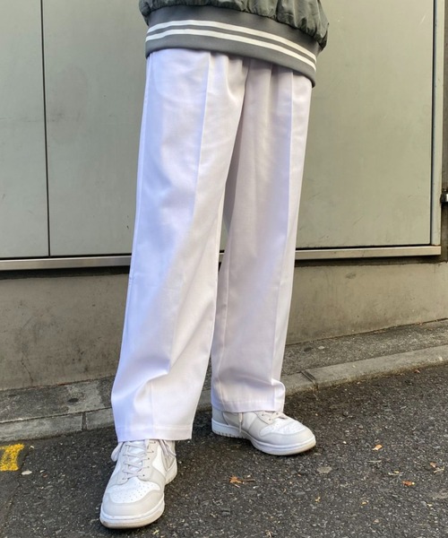 CIAOPANIC(チャオパニック)の「【ユニセックスで着用可能】センタープレスカラーチノワークパンツ(チノパンツ・メンズ・ホワイト/ブラック/グリーン/ブルー/オレンジ・SMALL/MEDIUM/LARGE)」の2枚目の写真