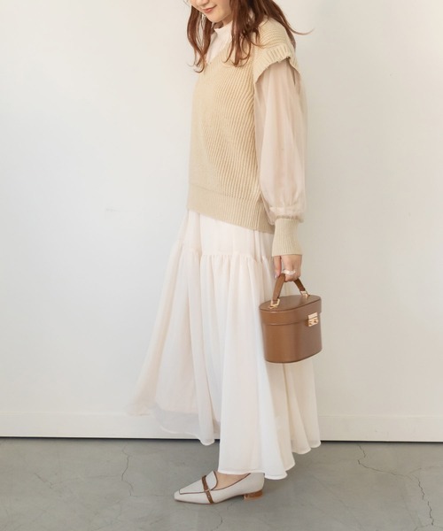 RANDA(ランダ)の「ニットトップスセットシフォンワンピース(ワンピース・レディース・ホワイト/ベージュ/ブラック・FREE)」の2枚目の写真