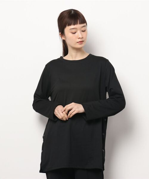 MAISON DE THERESE(メゾン ド テレーズ)の「サイドオープン 長袖ロングTシャツ(Tシャツ/カットソー・レディース・ブラック/ホワイト・X-LARGE/LARGE/MEDIUM)」の3枚目の写真