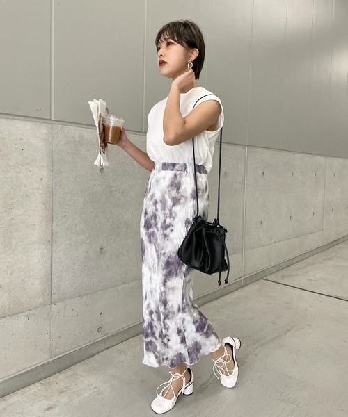 StyleSea（スタイルシー）の「サテンミニプリーツロングタイトスカート（スカート・レディース・グレー/オレンジ/グリーン・MEDIUM）」の10枚目の写真