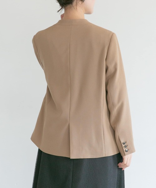 URBAN RESEARCH ROSSO(アーバンリサーチロッソ)の「ノーカラージャケット(ノーカラージャケット・レディース・ネイビー/ベージュ・FREE)」の8枚目の写真