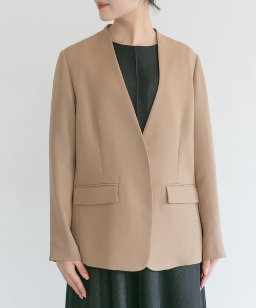 URBAN RESEARCH ROSSO(アーバンリサーチロッソ)の「ノーカラージャケット(ノーカラージャケット・レディース・ネイビー/ベージュ・FREE)」の13枚目の写真