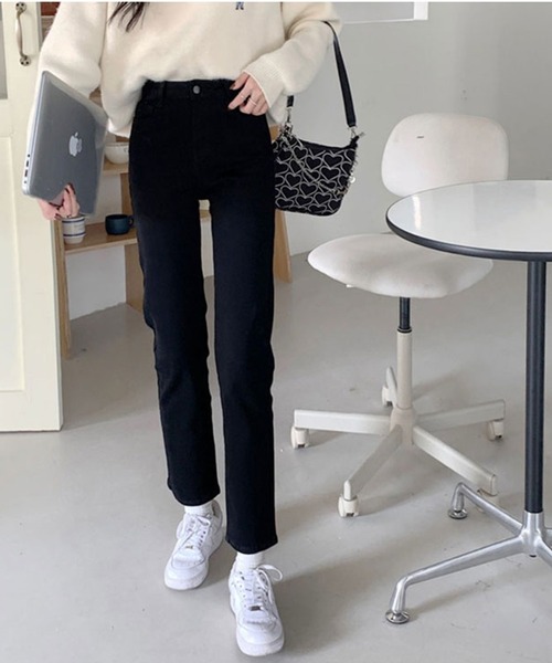 me+em select（ミームセレクト）の「【４サイズ展開 】ハイウエストストレッチ着痩せデニムパンツ（デニムパンツ・レディース・ブラック/ブラウン/ブルー/ホワイト・SMALL/MEDIUM/LARGE/X-LARGE）」の10枚目の写真