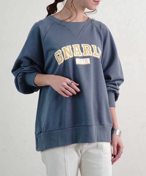 Fizz(フィズ)の「【Fizz/フィズ】 カレッジロゴプリント裏毛スウェット(スウェット・レディース・アイボリー/ベージュ/ブルー/ブラック・M)」の19枚目の写真