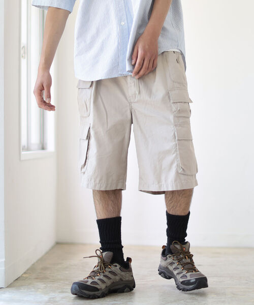 BEAMS（ビームス）の「BEAMS / 3段ポケット 2タック ショーツ（その他パンツ・メンズ・ベージュ/オリーブ・SMALL/MEDIUM/LARGE/X-LARGE）」の8枚目の写真