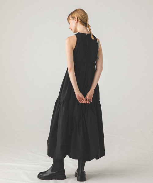 MECRE（メクル）の「ドロストギャザーバルーンワンピース（ワンピース・レディース・ブラック/グレー・S/M）」の5枚目の写真