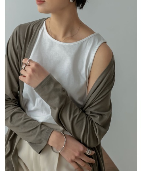 Re:EDIT（リエディ）の「ベーシックコットンタンクトップ（タンクトップ・レディース・オフホワイト/ブラック/グレイッシュベージュ・LARGE/MEDIUM）」の10枚目の写真