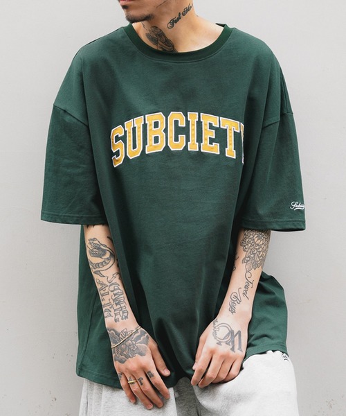 Subciety（サブサエティ）の「COLLEGE TEE（Tシャツ/カットソー・メンズ・グリーン/ホワイト/オレンジ/ブラック/マスタード・X-LARGE/LARGE/XX-LARGE/MEDIUM）」の4枚目の写真