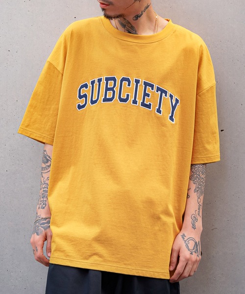 Subciety（サブサエティ）の「COLLEGE TEE（Tシャツ/カットソー・メンズ・グリーン/ホワイト/オレンジ/ブラック/マスタード・X-LARGE/LARGE/XX-LARGE/MEDIUM）」の5枚目の写真