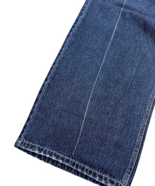 Chikashitsu +（チカシツプラス）の「【Chikashitsu +/チカシツプラス】center bleach denim pants/センターブリーチデニムパンツ（デニムパンツ・メンズ・ライトブルー/ブルー・S/M/L）」の20枚目の写真