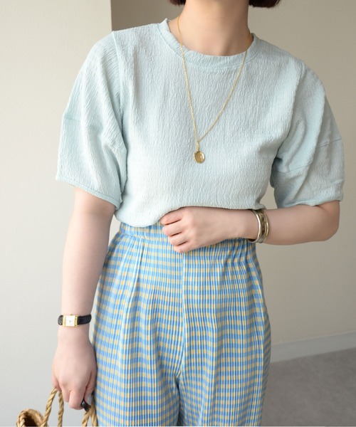 ibeul_（イベール）の「ワッフル半袖パフスリーブトップス（Tシャツ/カットソー・レディース・オリーブ/ピンク/ブルー/アイボリー・FREE）」の3枚目の写真