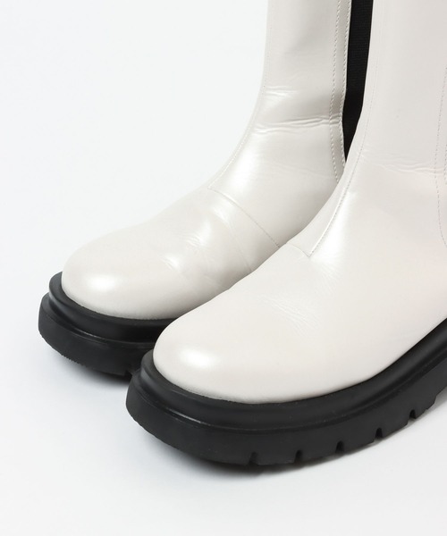 PAGEBOY（ページボーイ）の「モードチェルシーブーツ（ブーツ・レディース・ブラック/オフホワイト・M/L）」の15枚目の写真