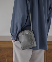 フロントポケットスクエアショルダーバッグ / 344261