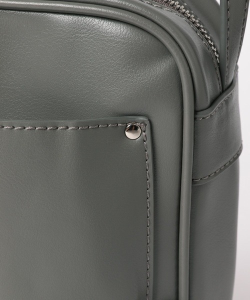 LAKOLE(ラコレ)の「フロントポケットスクエアショルダーバッグ / 344261(ショルダーバッグ・メンズ・ブラック/グレー/カーキ・FREE)」の11枚目の写真