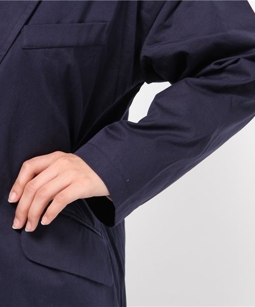 ikka（イッカ）の「裏配色チェスターコート（チェスターコート・レディース・オフホワイト/ネイビー/ベージュ・MEDIUM/LARGE）」の9枚目の写真