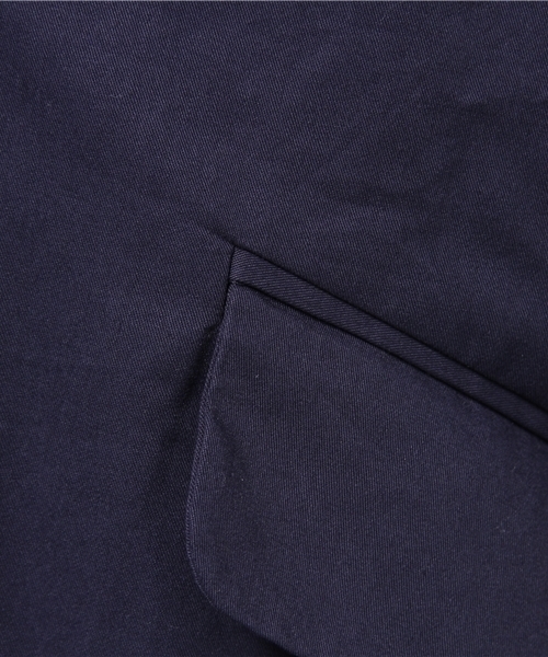 ikka（イッカ）の「裏配色チェスターコート（チェスターコート・レディース・オフホワイト/ネイビー/ベージュ・MEDIUM/LARGE）」の13枚目の写真