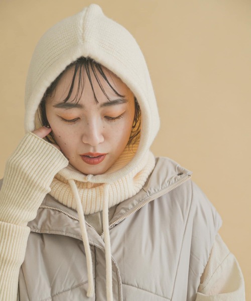 ITEMS URBANRESEARCH(アイテムズ アーバンリサーチ)の「リブニットバラクラバ(ニットキャップ/ビーニー・レディース・アイボリー/ブラック/レッド・-)」の6枚目の写真