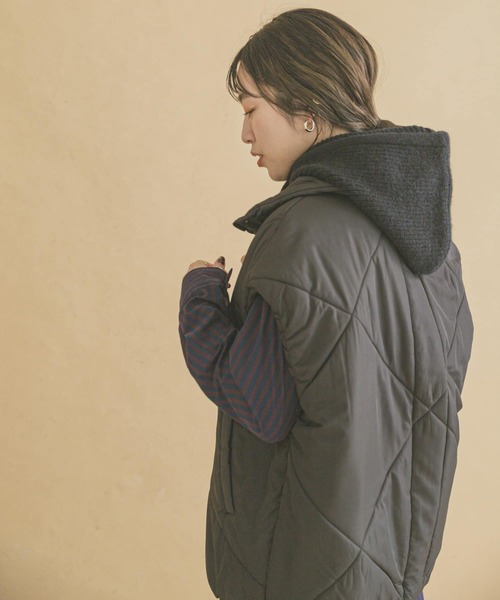 ITEMS URBANRESEARCH(アイテムズ アーバンリサーチ)の「リブニットバラクラバ(ニットキャップ/ビーニー・レディース・アイボリー/ブラック/レッド・-)」の13枚目の写真
