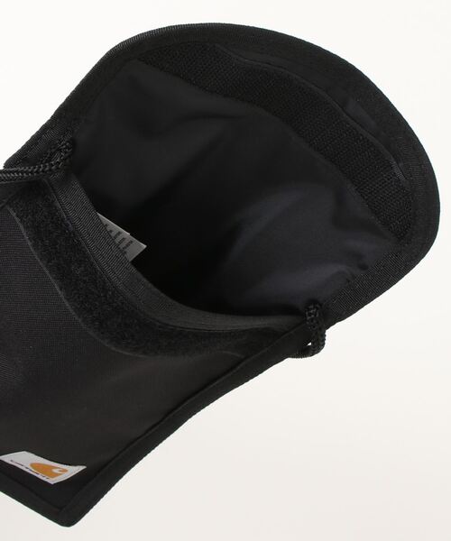 Carhartt WIP(カーハートダブリューアイピー)の「コリンズ ネック ポーチ Collins Neck Pouch(ポーチ・メンズ・ブラック/カモフラージュ・OS)」の5枚目の写真
