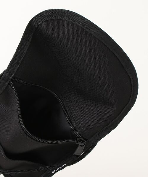 Carhartt WIP(カーハートダブリューアイピー)の「コリンズ ネック ポーチ Collins Neck Pouch(ポーチ・メンズ・ブラック/カモフラージュ・OS)」の6枚目の写真