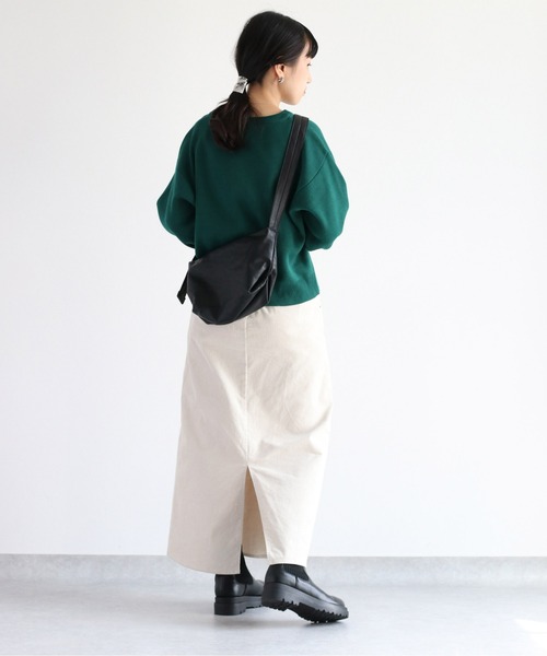 e.r.g*（イーアールジー）の「スナップボタン カラフルプレーンニットカーディガン（カーディガン/ボレロ・レディース・グリーン/マスタード/オフホワイト/オレンジ/ブラック・M）」の12枚目の写真