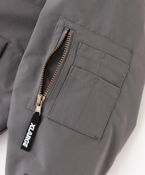 XLARGE KIDS（エクストララージキッズ）の「MA-1ブルゾン（MA-1・キッズ・ブラック/カーキ・130cm/140cm/120cm/110cm）」の9枚目の写真