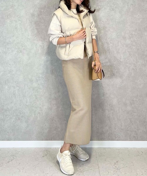 toucher du brise(トゥシェドブリーズ)の「【インフルエンサーyu_koさん】ロングニットナロースカート(スカート・レディース・クリーム/ブラック/ベージュ・S/M/L)」の8枚目の写真