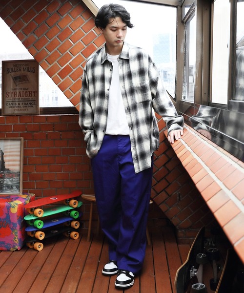 ８(eight)（エイト）の「オーバーサイズネルシャツ（シャツ/ブラウス・メンズ・ホワイト/グレー/ブラック・LARGE/MEDIUM）」の8枚目の写真