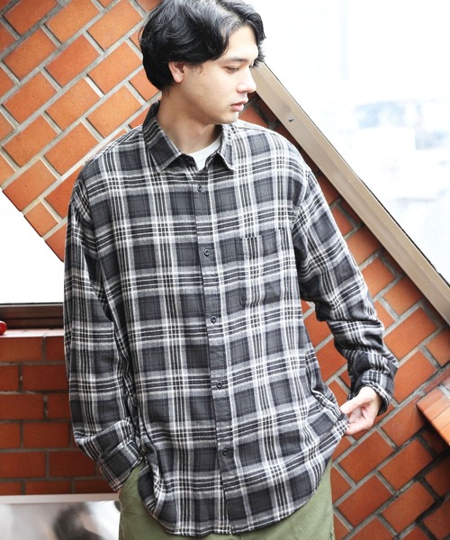 ８(eight)（エイト）の「オーバーサイズネルシャツ（シャツ/ブラウス・メンズ・ホワイト/グレー/ブラック・LARGE/MEDIUM）」の16枚目の写真